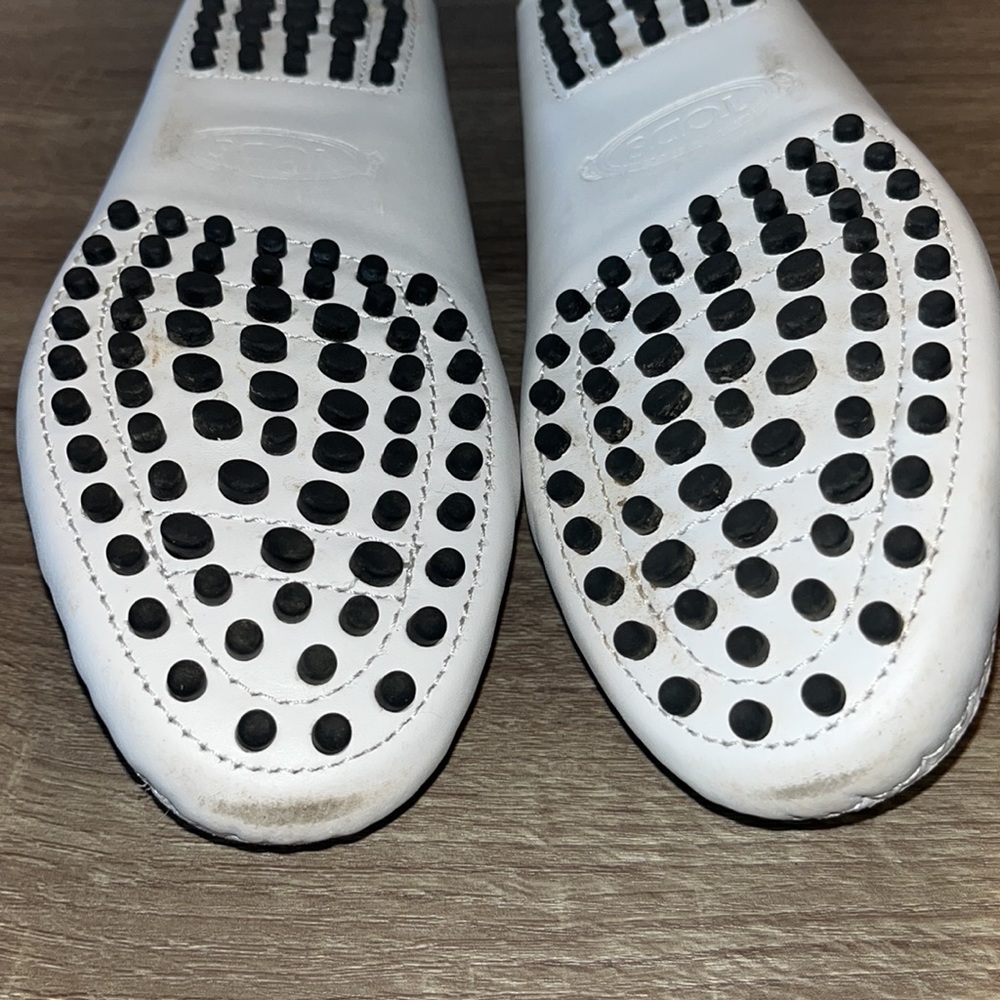 Authentic Tod’s Double T White Leather Gommino Driving Loafer Shoes - Picture 14 of 16